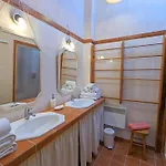 Le Clos Pierreslogis Nyaraló