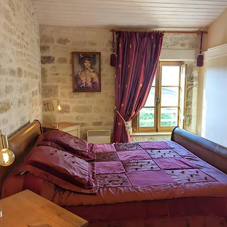 Vakantiehuis Le Clos Pierreslogis Theil-Rabier